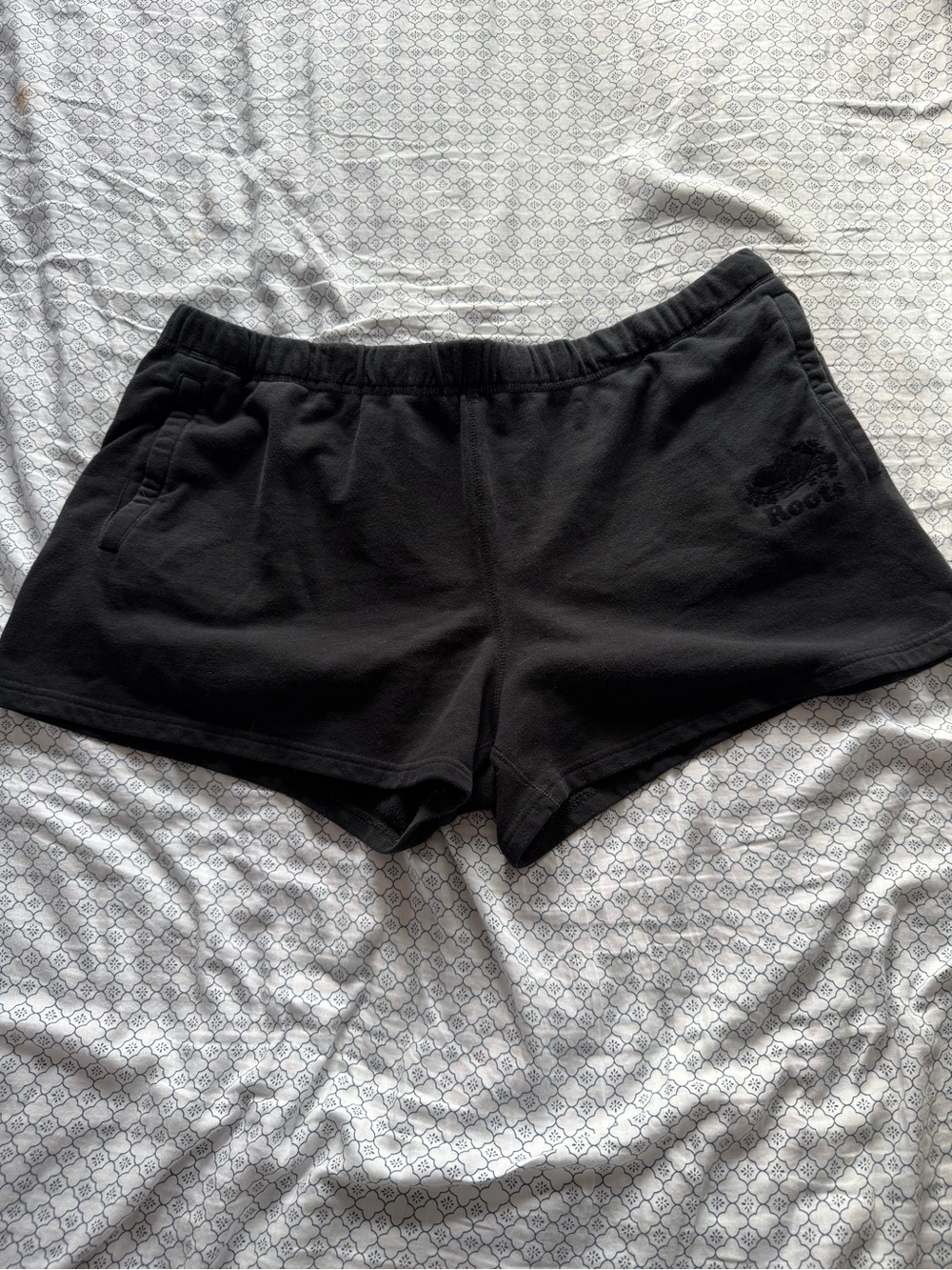 Black Root’s Sweatshorts